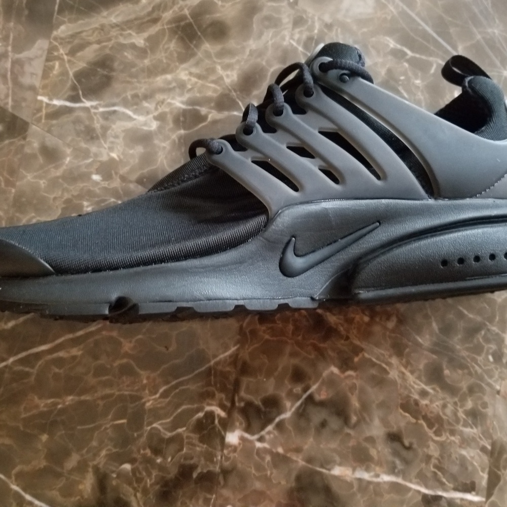 Nike Prestos